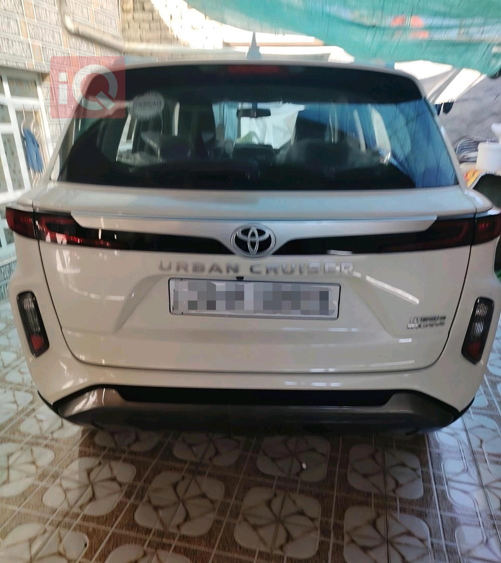 تويوتا أوربان كروزر